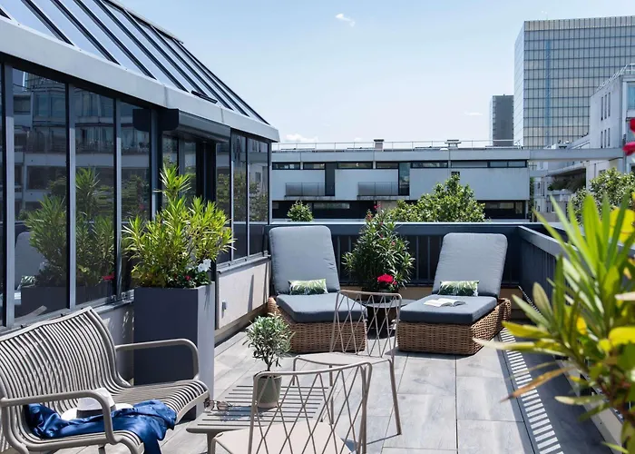 Mercure Paris Bercy Bibliotheque